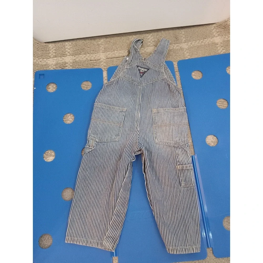 Osh Kosh B'Gosh Vestbak boy girl 18 Months Railroad Engineer Striped Bib Overall